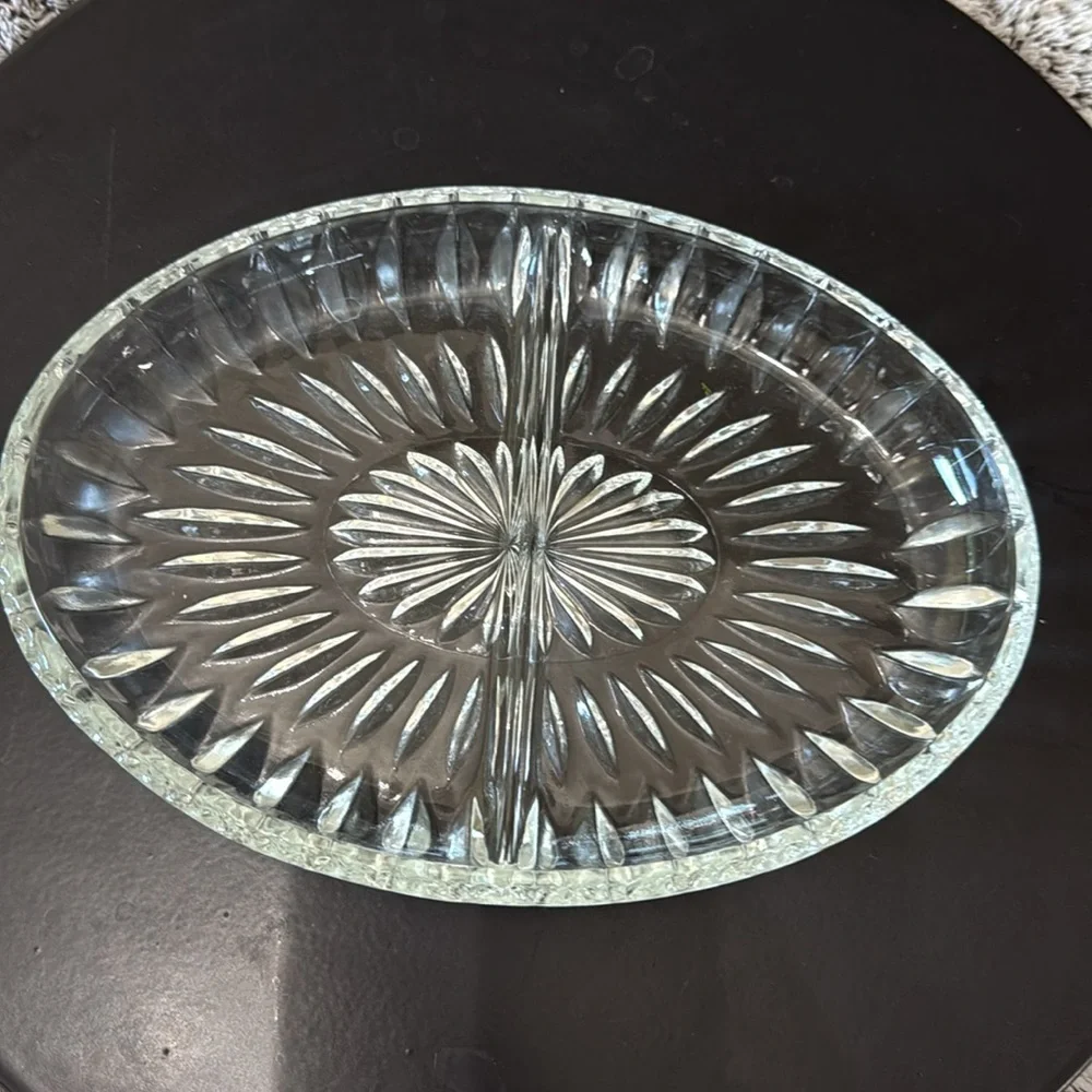 Vintage Clear Cut Glass Divided Serving Relish Dish Oval‎ Shaped Decorative